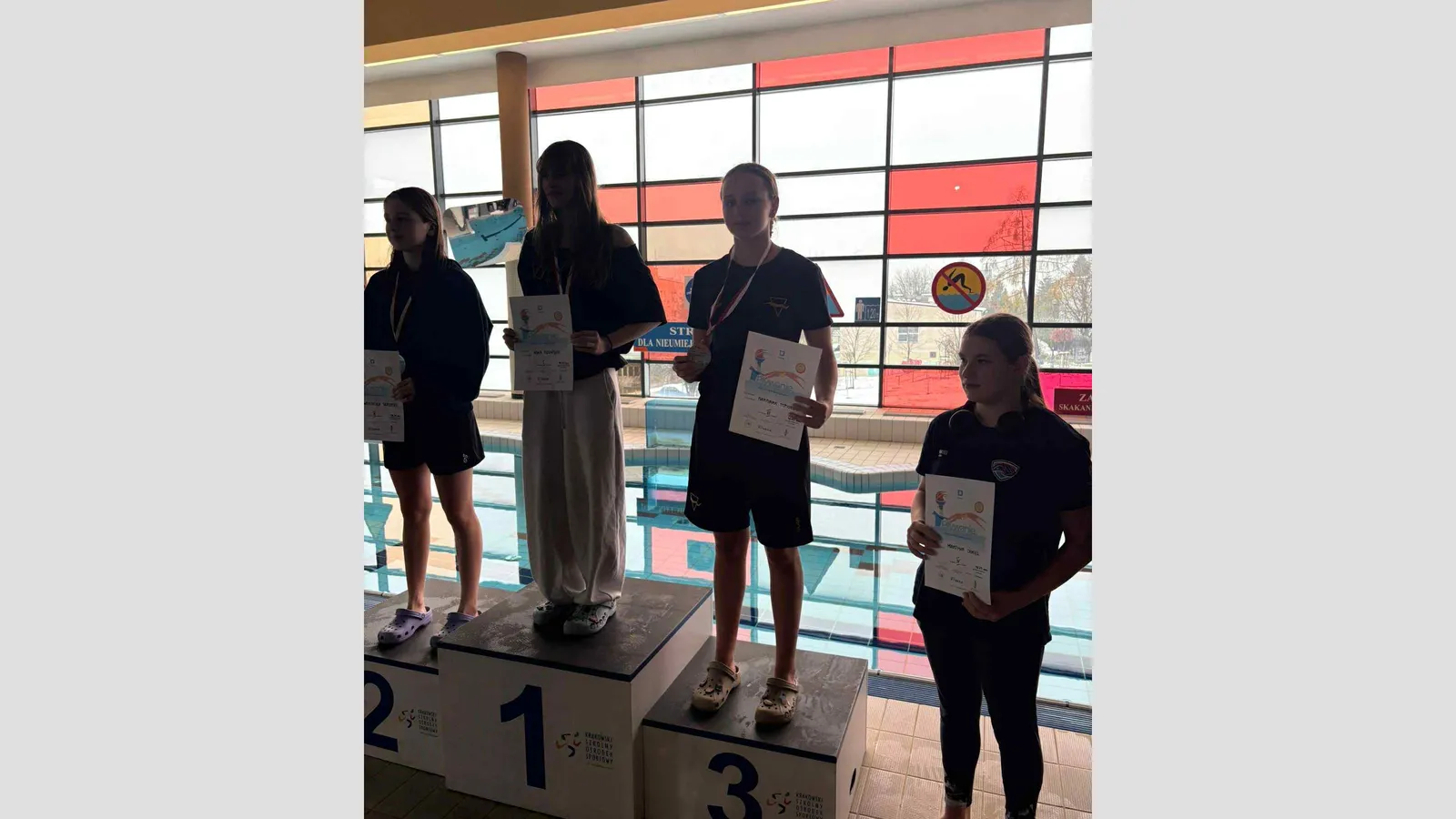 Messenger_creation_63C30030-D060-4758-9B8E-6864959A3282